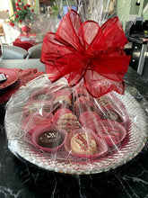 Load image into Gallery viewer, Chocolate Oreos Gift Tray Set
