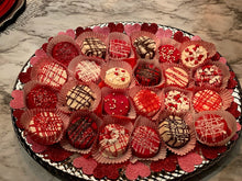 Load image into Gallery viewer, Chocolate Oreos Gift Tray Set
